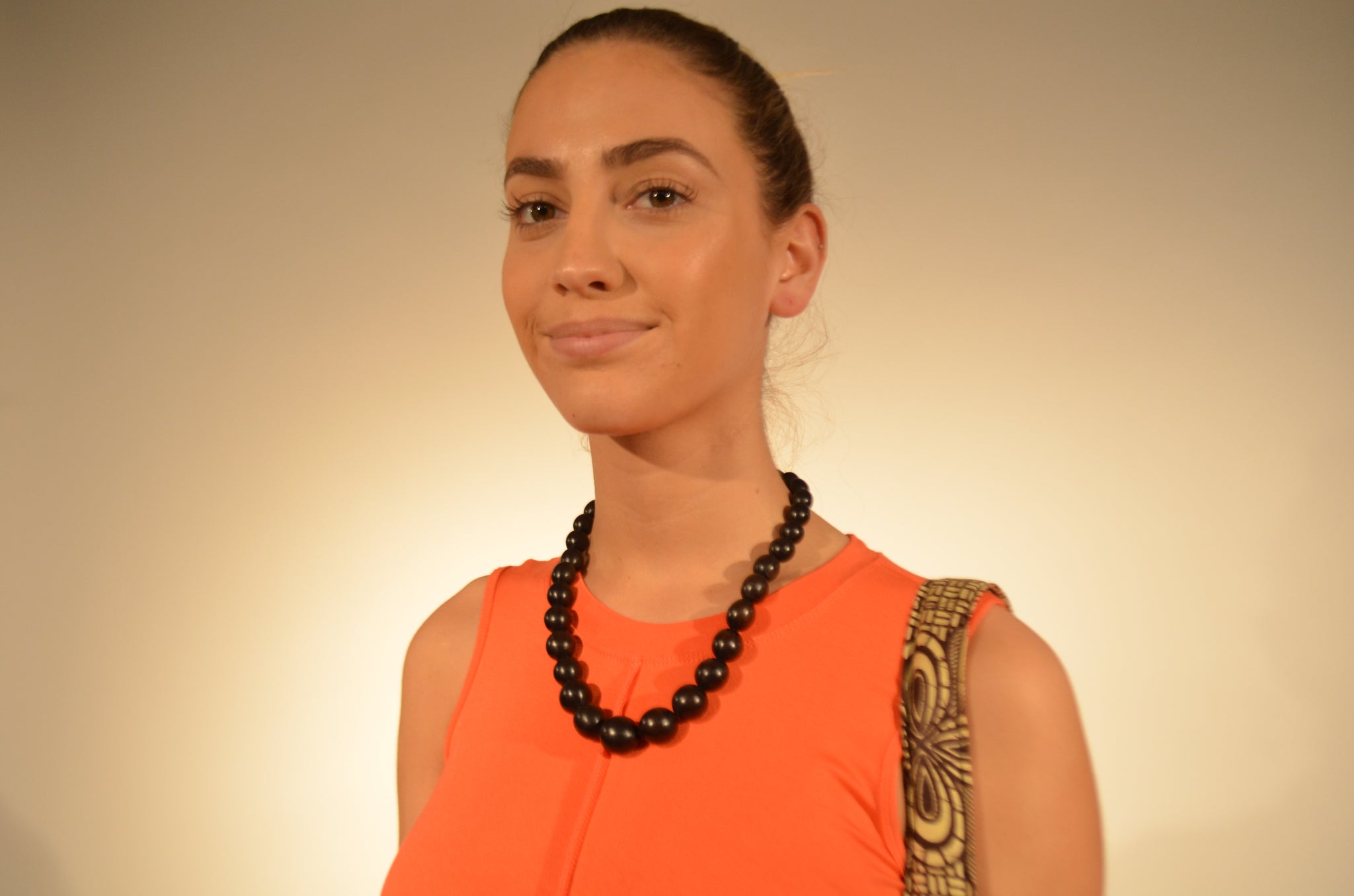 Mahogany Wood Necklace - Round